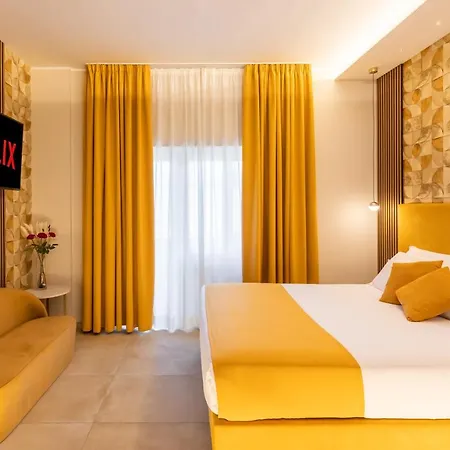 Albadea Suites&jacuzzi 招待所 4*