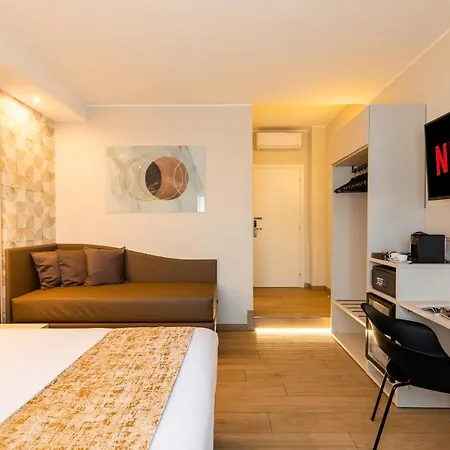 Albadea Suites&jacuzzi 4*