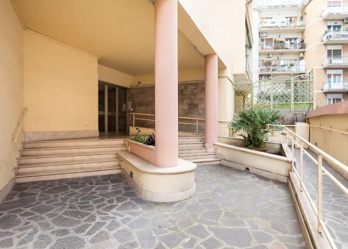 Konukevi Albadea Suites&jacuzzi 4*