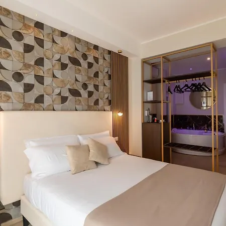 Albadea Suites&jacuzzi Konukevi