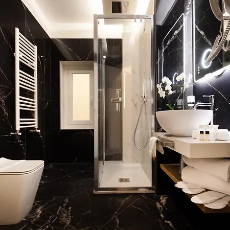 Konukevi Albadea Suites&jacuzzi Roma