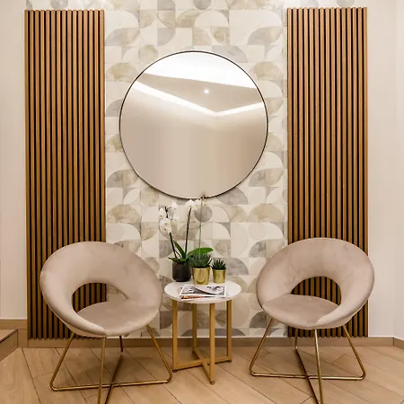 Albadea Suites&jacuzzi Penzion Řím